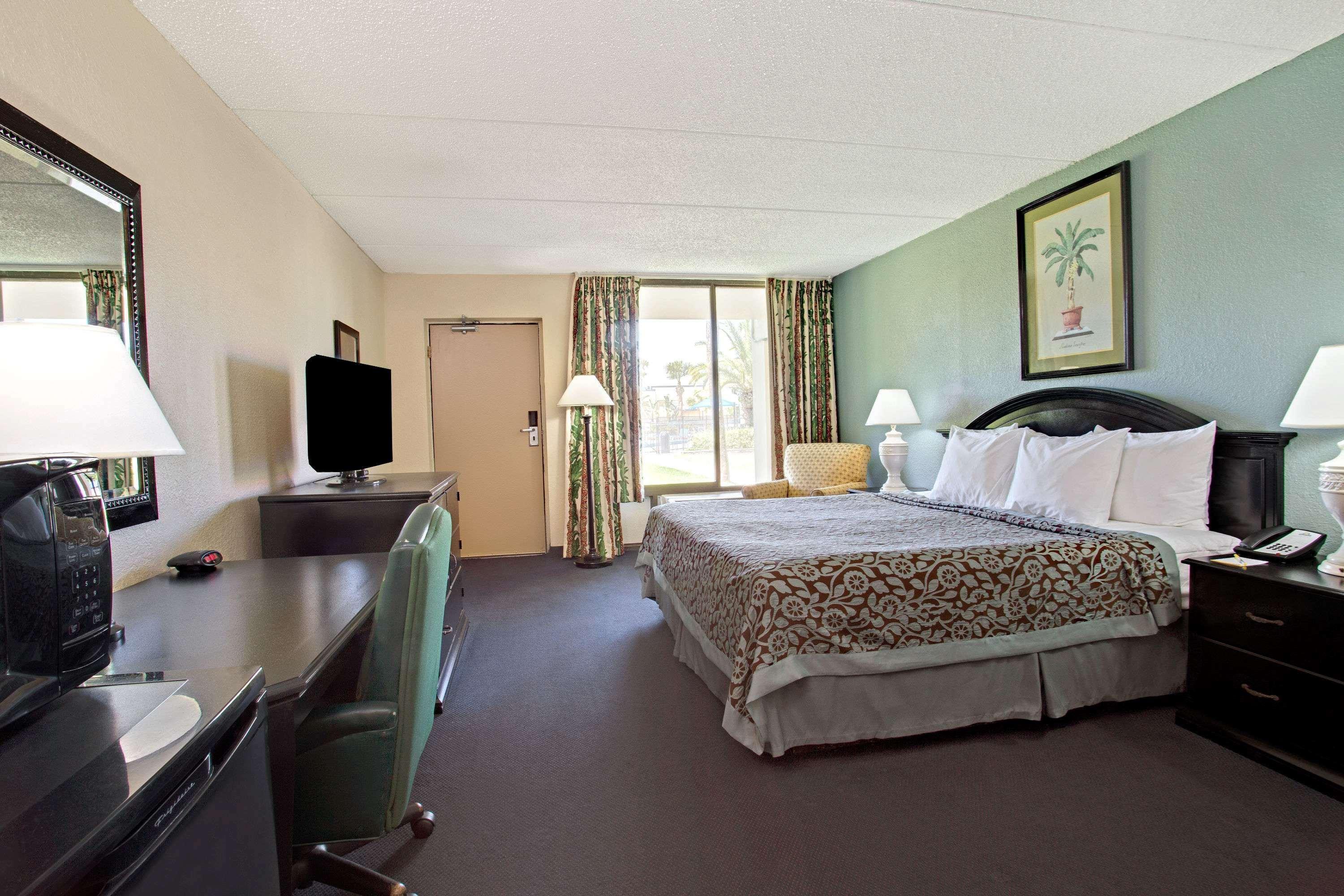 Days Inn By Wyndham Orlando Airport Florida Mall Williamsburg Exterior foto